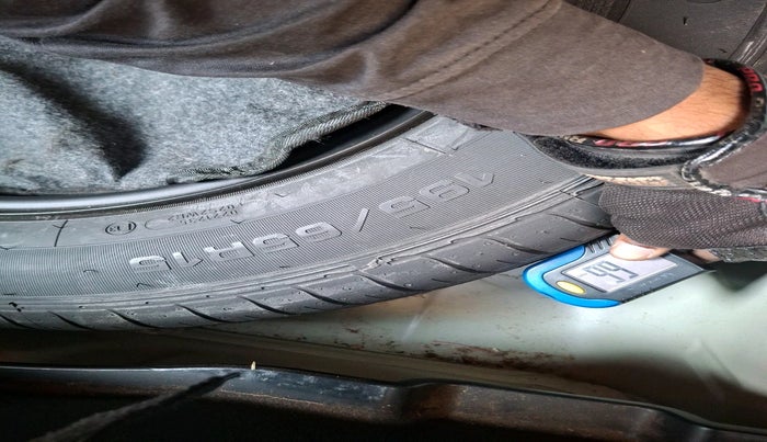 2022 KIA SONET HTX ANNIVERSARY EDITION 1.5, Diesel, Manual, 67,548 km, tyre