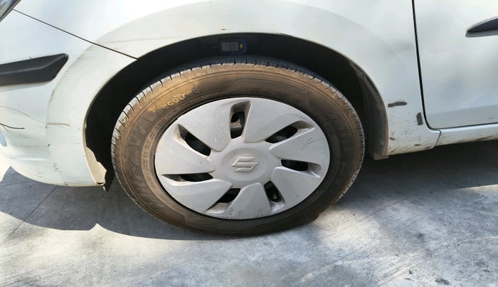 2015 Maruti Celerio VXI AMT, Petrol, Automatic, 47,189 km, tyre