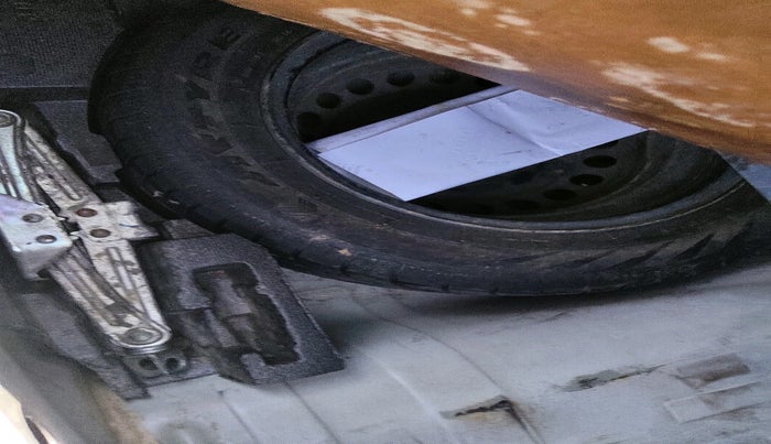 2016 Honda Amaze 1.2L I-VTEC E, Petrol, Manual, 91,231 km, tyre