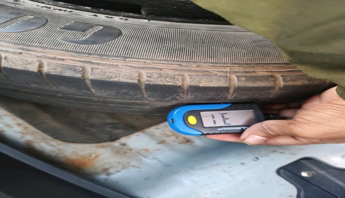 2018 Hyundai Creta SX 1.6 DIESEL, Diesel, Manual, 1,41,729 km, tyre