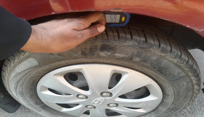 2012 Hyundai i10 MAGNA 1.2, Petrol, Manual, 27,590 km, tyre