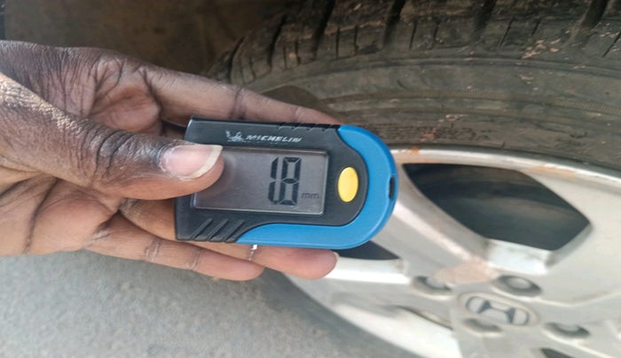 2016 Honda City 1.5L I-VTEC VX CVT, Petrol, Automatic, 77,131 km, tyre