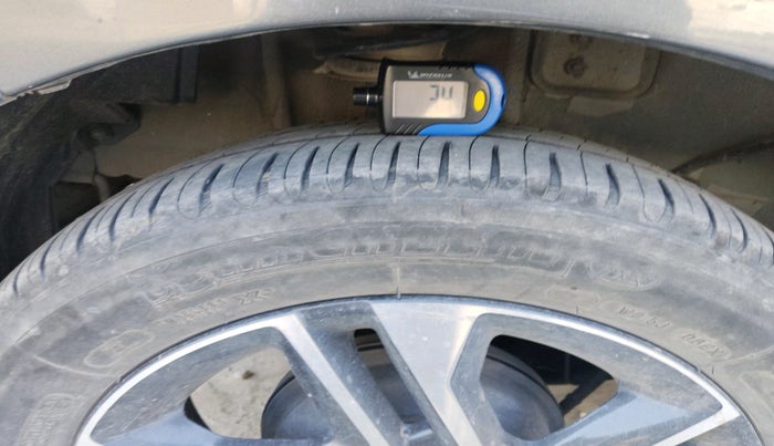 2020 Tata Tiago XZA PLUS PETROL, Petrol, Automatic, 48,522 km, tyre