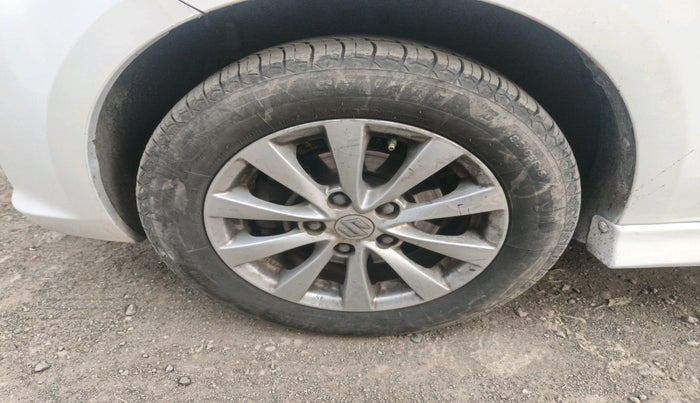 2012 Maruti Ertiga ZDI, Diesel, Manual, 1,52,369 km, tyre