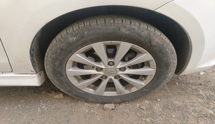 2012 Maruti Ertiga ZDI, Diesel, Manual, 1,52,369 km, tyre