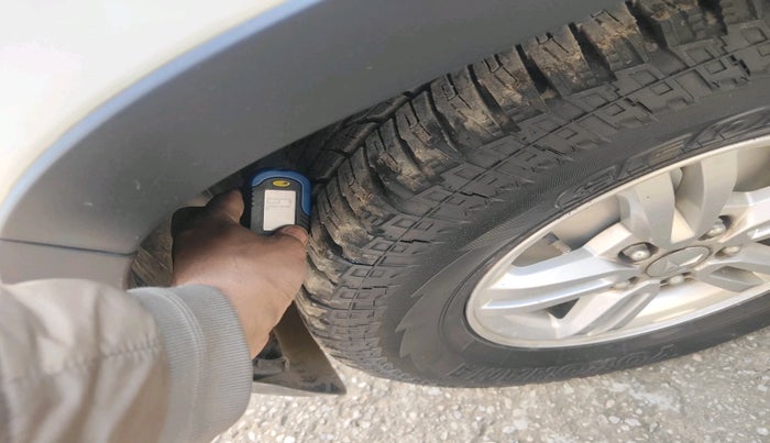 2023 Mahindra BOLERO NEO N10 R, Diesel, Manual, 48,682 km, tyre