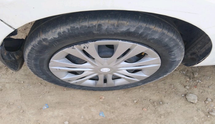 2016 Tata Zest XE 75PS DIESEL, Diesel, Manual, 85,361 km, tyre