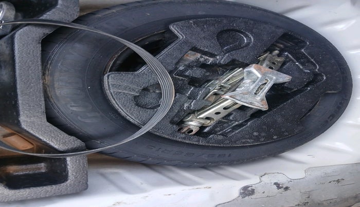 2017 Maruti Ciaz ALPHA DIESEL 1.3, Diesel, Manual, 89,027 km, tyre