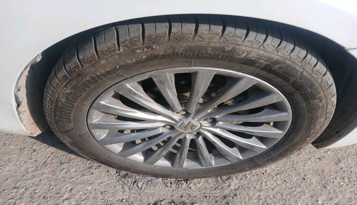 2017 Maruti Ciaz ALPHA DIESEL 1.3, Diesel, Manual, 89,027 km, tyre