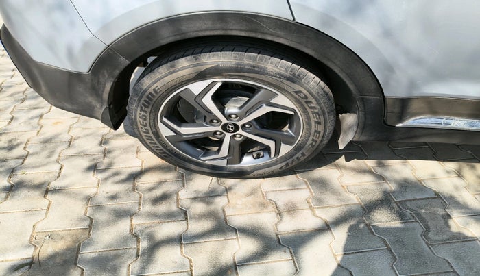 2019 Hyundai Creta SX AT 1.6 DIESEL, Diesel, Automatic, 1,22,852 km, tyre