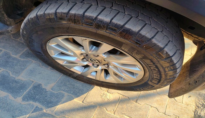 2021 Toyota Fortuner 2.8 4X4 AT, Diesel, Automatic, 50,582 km, tyre