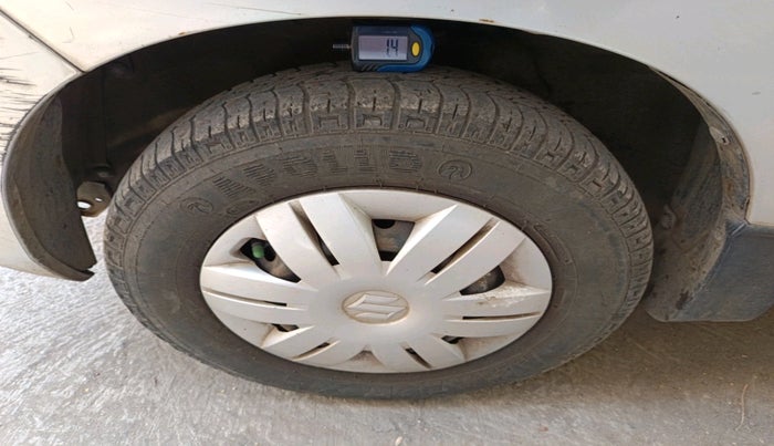 2014 Maruti Alto 800 VXI, Petrol, Manual, 27,157 km, tyre