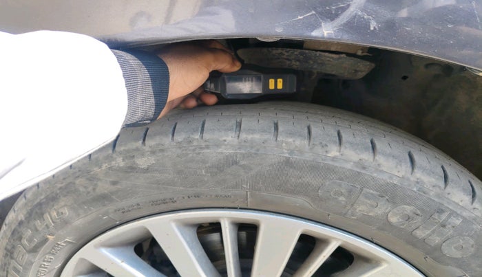 2021 Honda City 1.5L I-VTEC V CVT 5TH GEN, Petrol, Automatic, 1,04,909 km, tyre