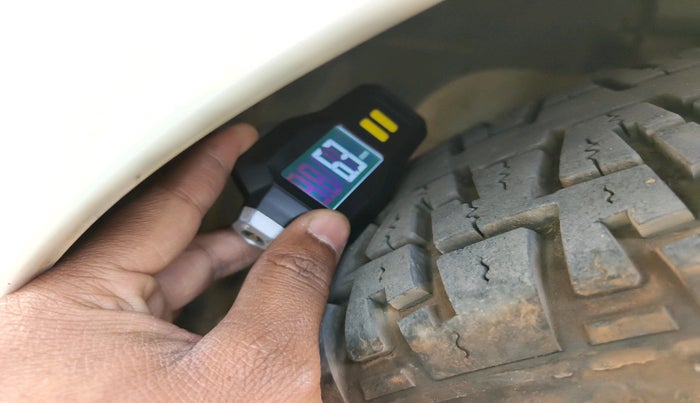 2013 Ford Ecosport TITANIUM 1.5L DIESEL (OPT), Diesel, Manual, 1,13,322 km, tyre