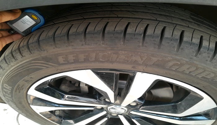 2023 MG HECTOR PLUS SHARP PRO 1.5 PETROL TURBO CVT 6 STR, Petrol, Automatic, 20,072 km, tyre