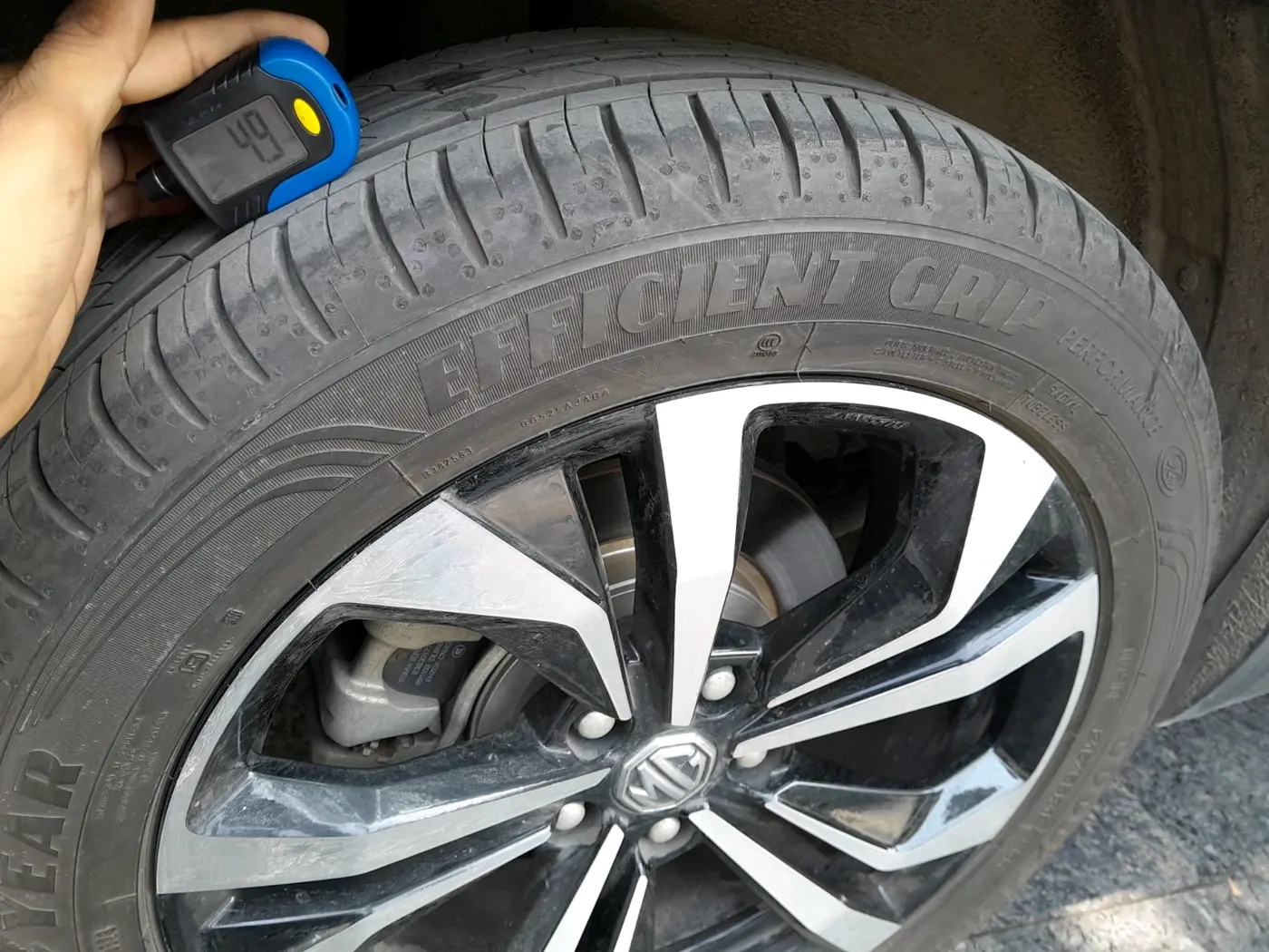 2023 MG HECTOR PLUS SHARP PRO 1.5 PETROL TURBO CVT 6 STR, Petrol, Automatic, 20,072 km, tyre