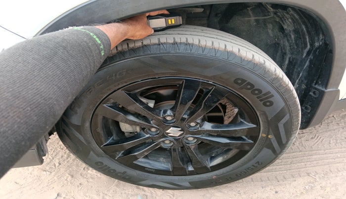 2019 Maruti Vitara Brezza ZDI, Diesel, Manual, 28,405 km, tyre