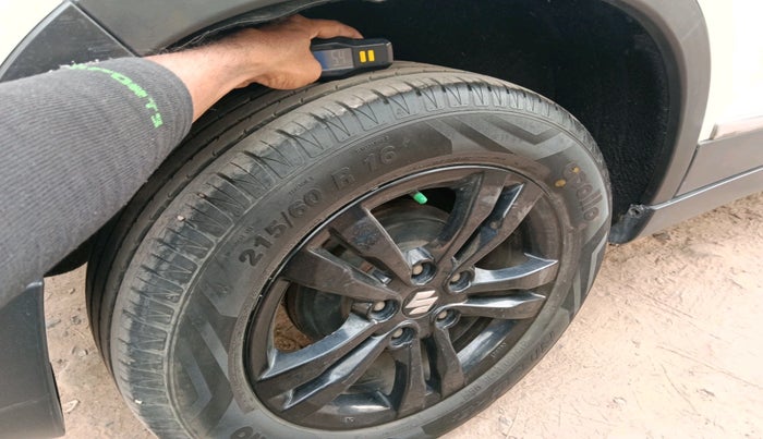 2019 Maruti Vitara Brezza ZDI, Diesel, Manual, 28,405 km, tyre