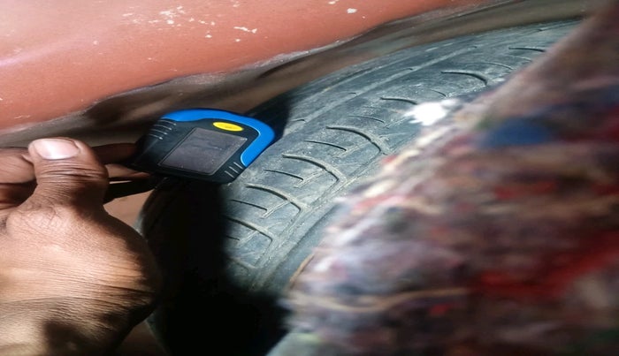 2016 Maruti Ciaz VDI+ SHVS, Diesel, Manual, 1,39,080 km, tyre