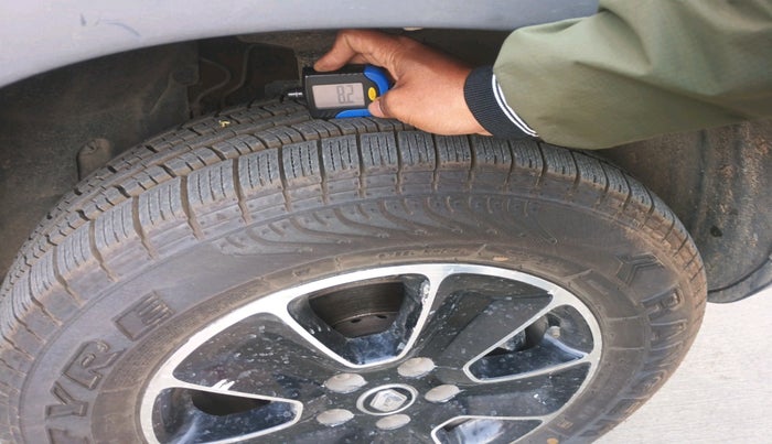 2018 Renault Duster 110 PS RXZ 4X2 AMT DIESEL, Diesel, Automatic, 68,404 km, tyre