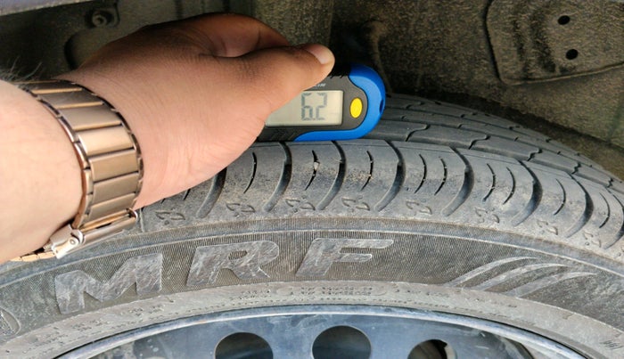 2017 Tata NEXON XM PETROL, Petrol, Manual, 69,618 km, tyre