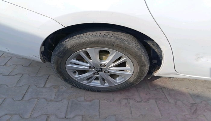 2019 Toyota YARIS G CVT, Petrol, Automatic, 1,22,547 km, tyre