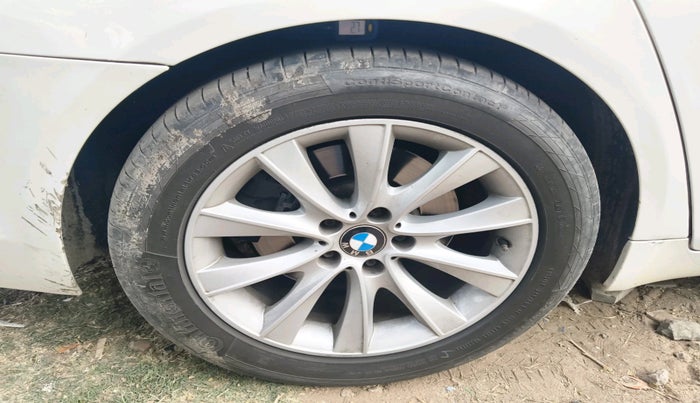 2013 BMW 7 Series 730Ld, Diesel, Automatic, 1,49,740 km, tyre