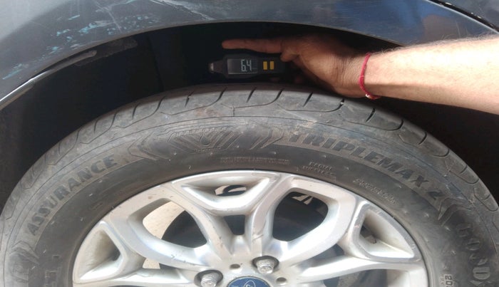 2014 Ford Ecosport TITANIUM 1.5L DIESEL, Diesel, Manual, 1,46,505 km, tyre