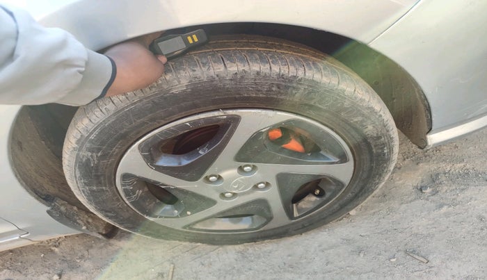 2021 Hyundai Verna S PLUS 1.5 VTVT, CNG, Manual, 72,277 km, tyre