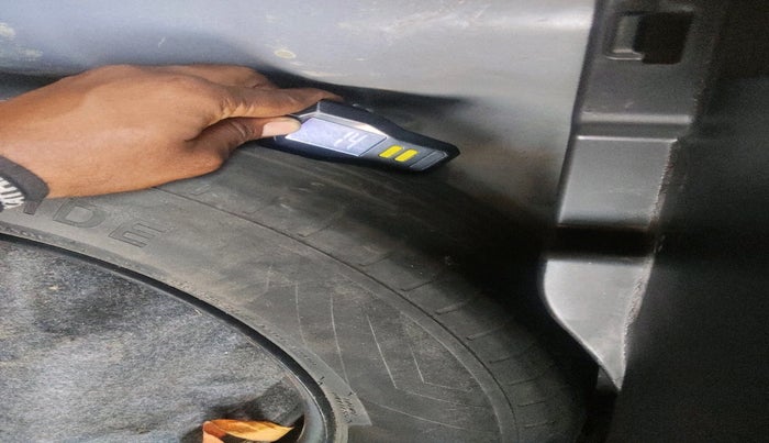 2019 Hyundai VENUE S 1.2, Petrol, Manual, 46,971 km, tyre