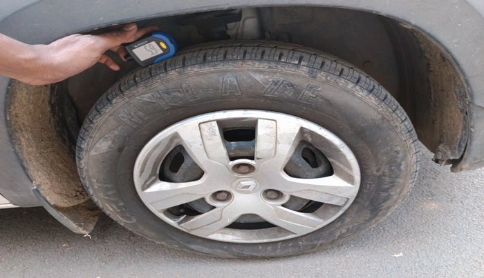 2016 Renault Kwid RXL, Petrol, Manual, 53,494 km, tyre