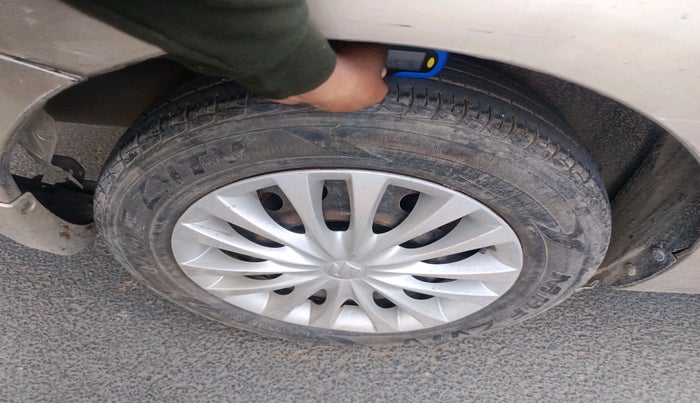 2014 Maruti Ciaz VXI+, Petrol, Manual, 1,25,900 km, tyre