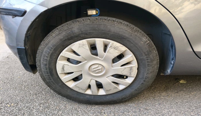 2014 Maruti Swift VXI, Petrol, Manual, 65,105 km, tyre