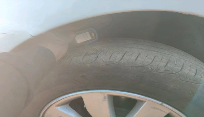 2013 Hyundai i20 SPORTZ 1.2, Petrol, Manual, 1,14,969 km, tyre