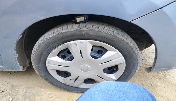 2011 Maruti Wagon R 1.0 VXI, Petrol, Manual, 1,69,069 km, tyre