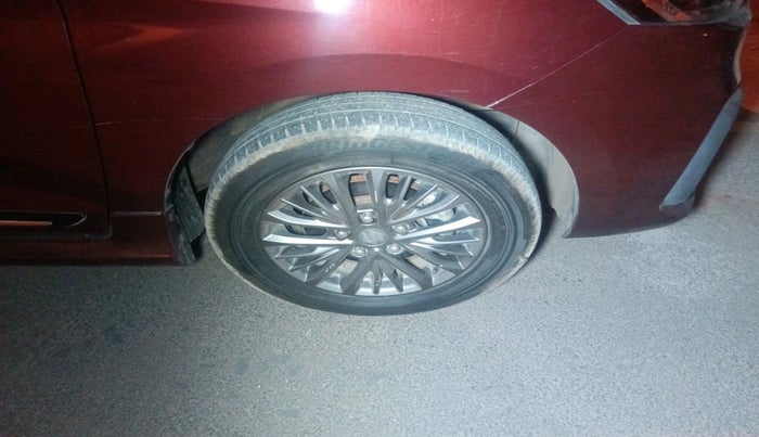 2019 Maruti Ertiga ZXI SHVS, Petrol, Manual, 39,777 km, tyre