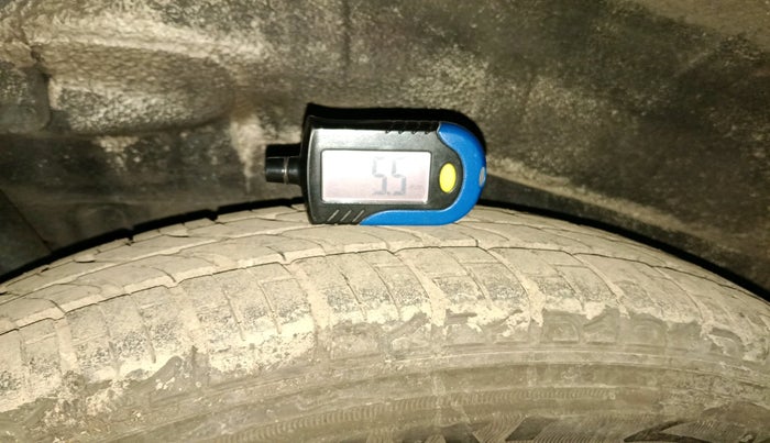 2014 Maruti Wagon R 1.0 VXI, Petrol, Manual, 47,365 km, tyre