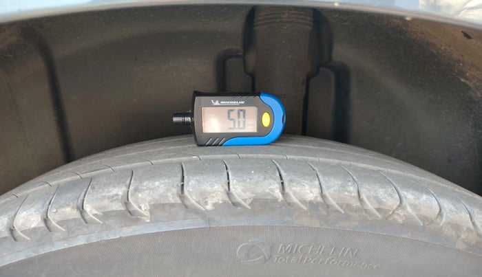 2022 Skoda SLAVIA STYLE 1.5L TSI DSG, Petrol, Automatic, 84,365 km, tyre