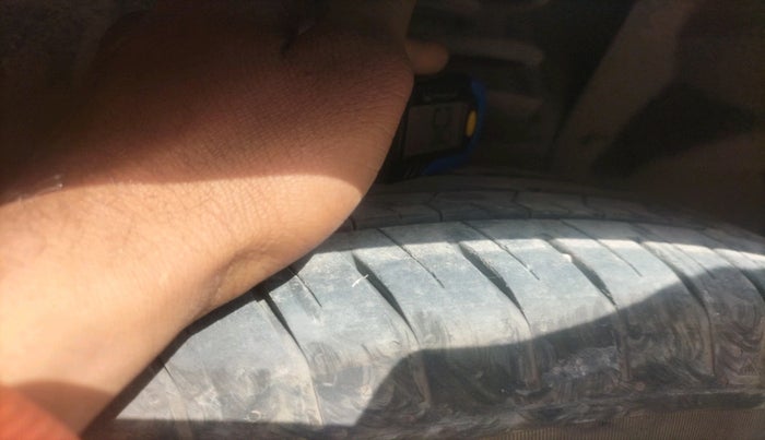 2017 Maruti S Cross ZETA 1.3, Diesel, Manual, 1,28,439 km, tyre