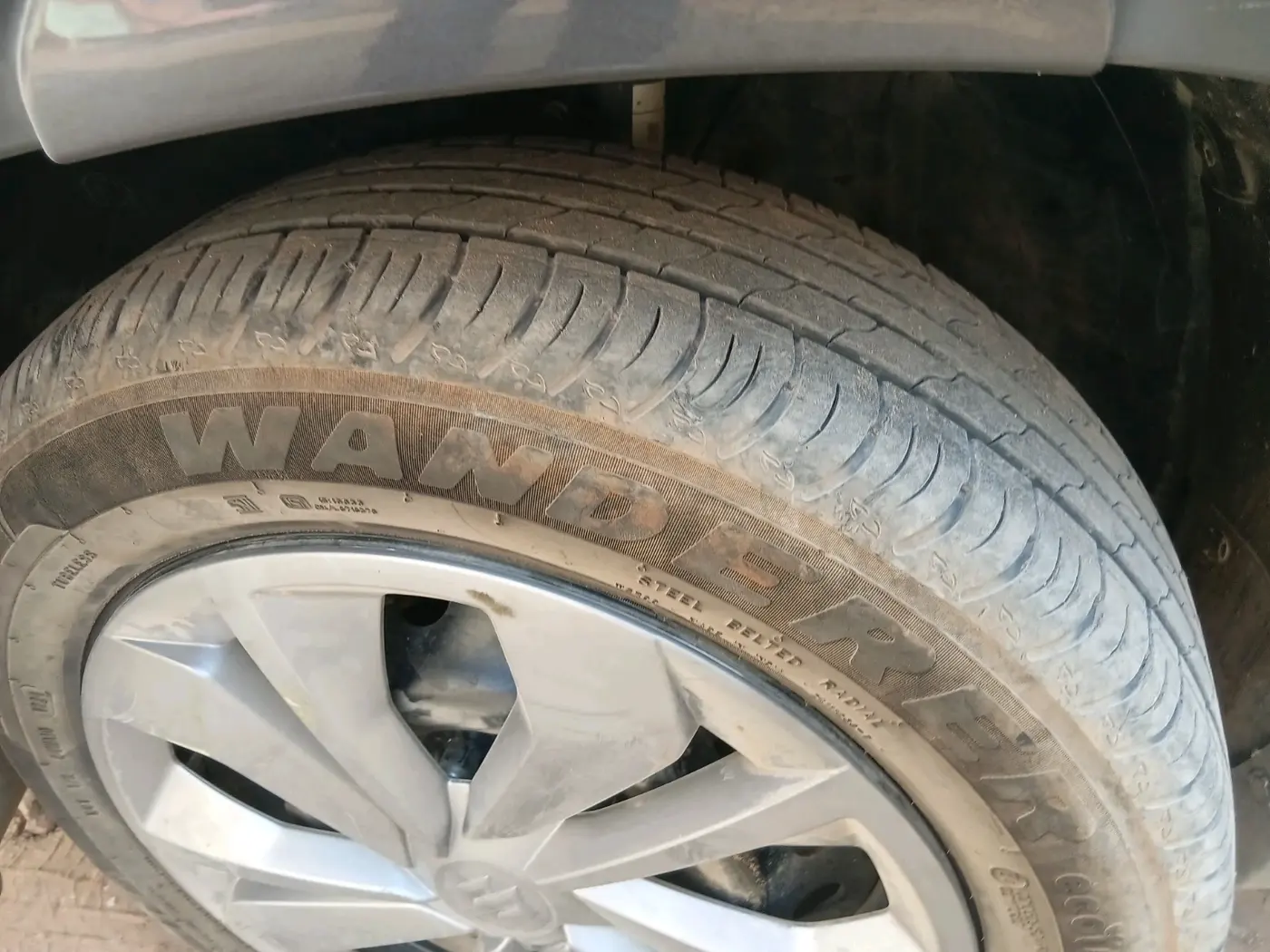 2024 Maruti FRONX SIGMA CNG 1.2 MT, CNG, Manual, 6,675 km, tyre