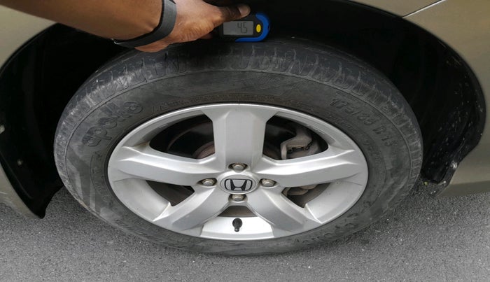 2011 Honda City 1.5L I-VTEC V AT, Petrol, Automatic, 49,815 km, tyre