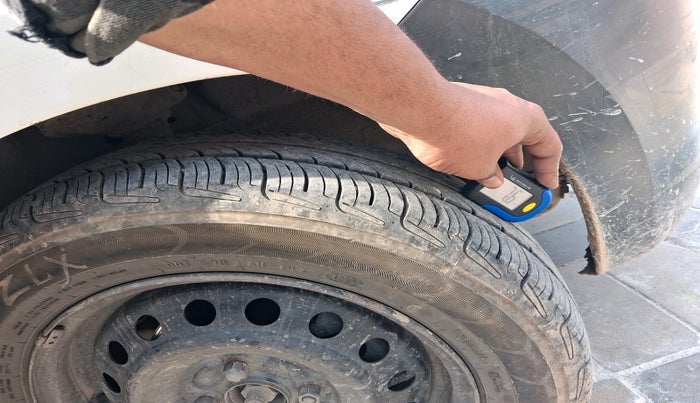 2016 Maruti Celerio VDI, Diesel, Manual, 1,74,435 km, tyre