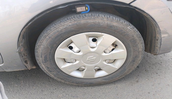 2014 Maruti Celerio LXI, Petrol, Manual, 82,263 km, tyre