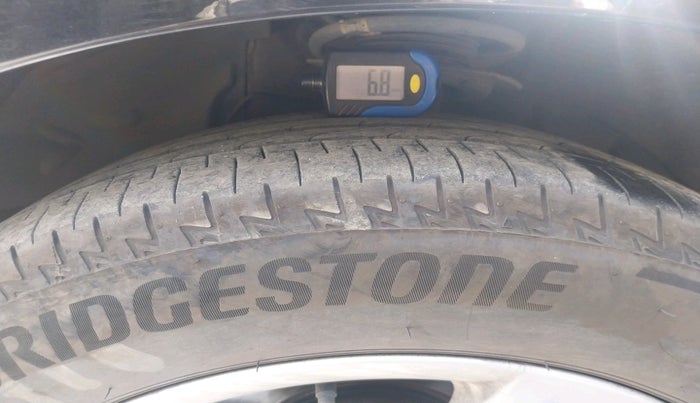 2015 BMW 3 Series 320D PRESTIGE, Diesel, Automatic, 38,328 km, tyre