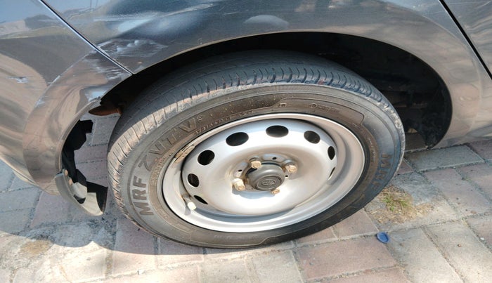 2024 Tata Tiago XE CNG, CNG, Manual, 31,684 km, tyre