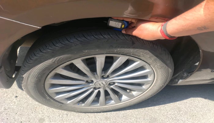 2016 Maruti Ciaz ZDI+ SHVS, Diesel, Manual, 84,785 km, tyre