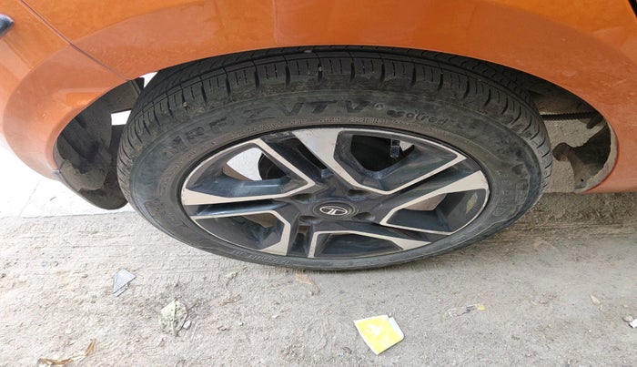 2019 Tata Tiago XZ PLUS PETROL, Petrol, Manual, 60,877 km, tyre