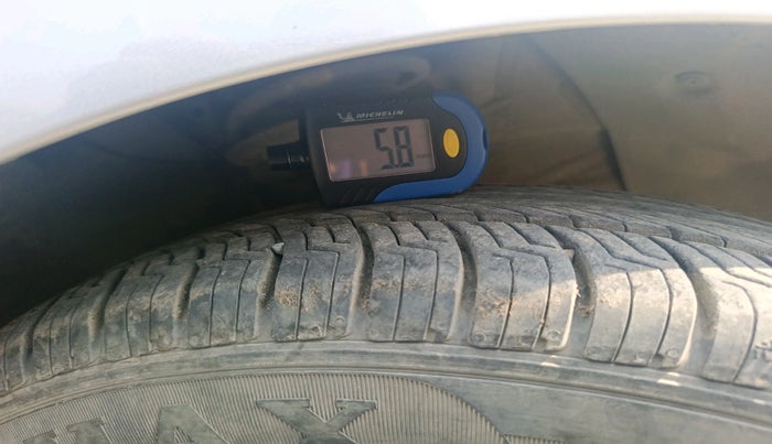 2015 Hyundai Grand i10 SPORTZ 1.2 KAPPA VTVT, Petrol, Manual, 1,48,203 km, tyre