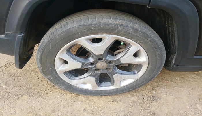 2018 Jeep Compass LIMITED PLUS DIESEL, Diesel, Manual, 93,685 km, tyre