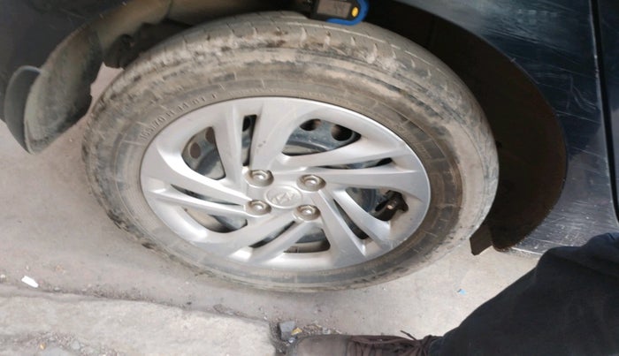 2022 Hyundai GRAND I10 NIOS MAGNA 1.2 KAPPA VTVT, Petrol, Manual, 30,459 km, tyre